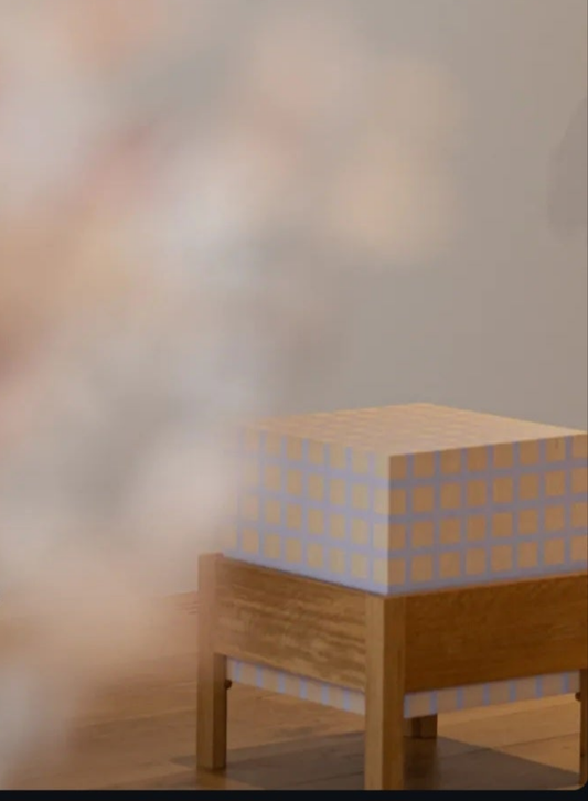 Tabouret PIXIE chêne massif - Design minimaliste français fait main